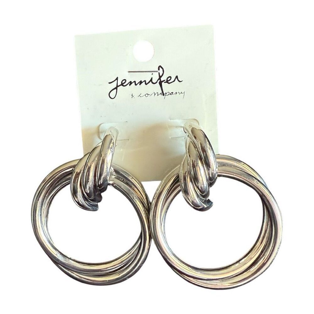 NWT Womens Jennifer & Company Silver Chunky Knot Earrings
